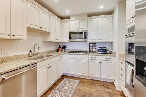 Tiny photo for 1041 Ridge Road #503, Wilmette, IL 60091 (MLS # 12519020)