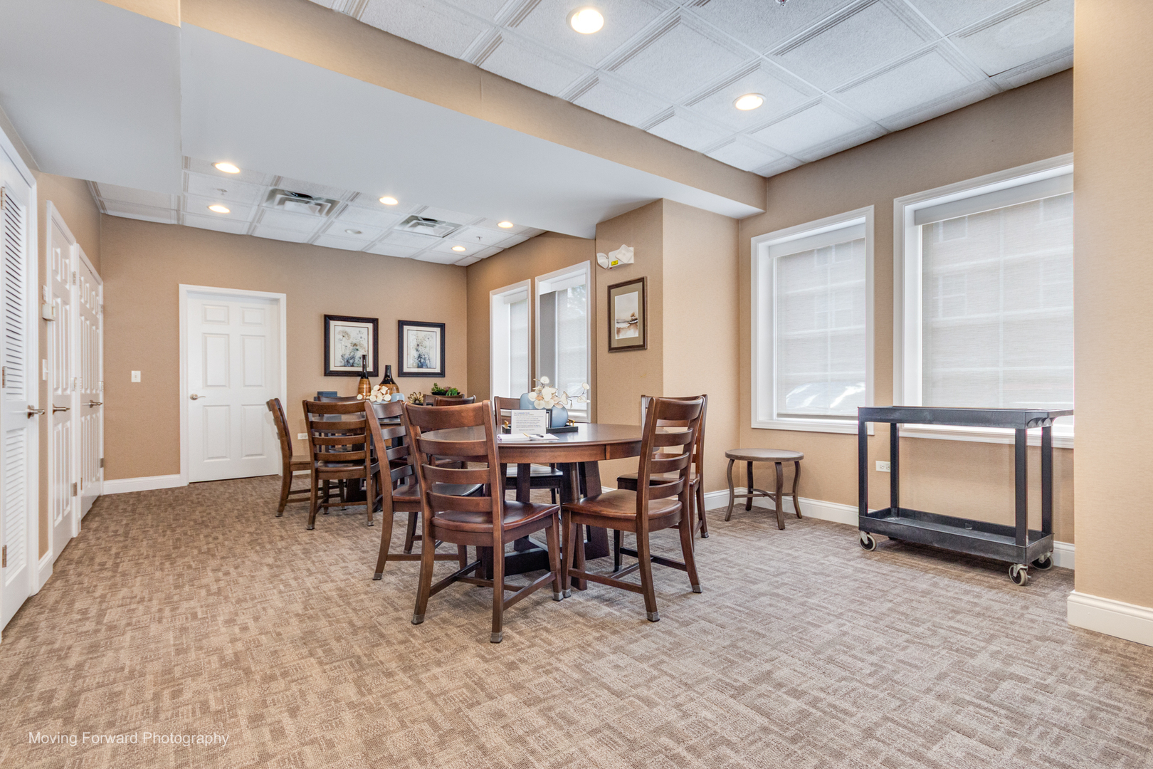 Properties 3 435 W Wood Street 413A