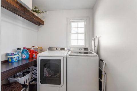 Tiny photo for 2005 Applewood Drive, Monticello, IL 61856 (MLS # 12499736)