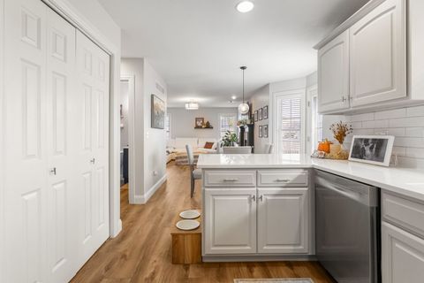 Tiny photo for 2005 Applewood Drive, Monticello, IL 61856 (MLS # 12499736)