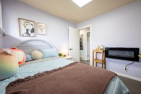 Tiny photo for 1104 S Westlawn Avenue, Champaign, IL 61821 (MLS # 12615990)