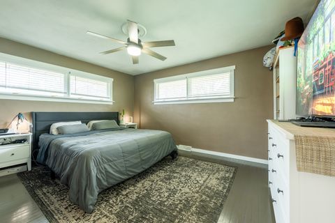 Tiny photo for 1104 S Westlawn Avenue, Champaign, IL 61821 (MLS # 12615990)