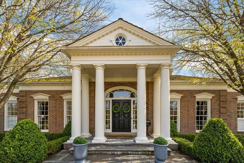 Tiny photo for 675 E Woodland Road, Lake Forest, IL 60045 (MLS # 12628777)