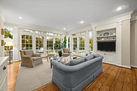 Tiny photo for 675 E Woodland Road, Lake Forest, IL 60045 (MLS # 12628777)