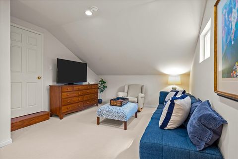 Tiny photo for 675 E Woodland Road, Lake Forest, IL 60045 (MLS # 12628777)