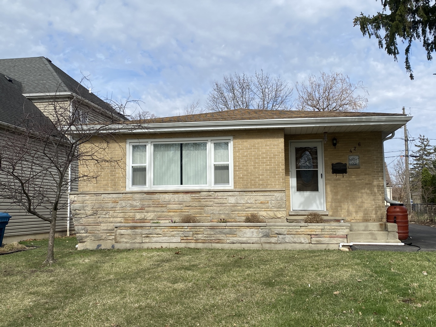 426 E Berteau Avenue