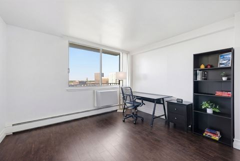 Tiny photo for Oak Brook, IL 60523 (MLS # 12659863)