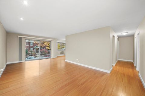 Tiny photo for 401 S Grove Avenue #1A, Oak Park, IL 60302 (MLS # 12520807)