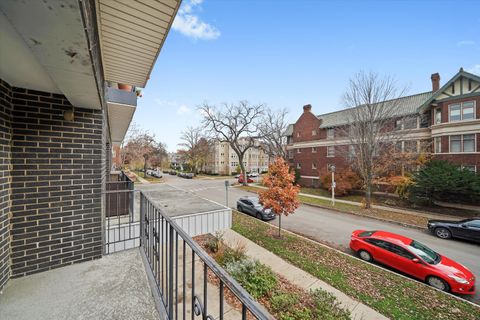 Tiny photo for 401 S Grove Avenue #1A, Oak Park, IL 60302 (MLS # 12520807)