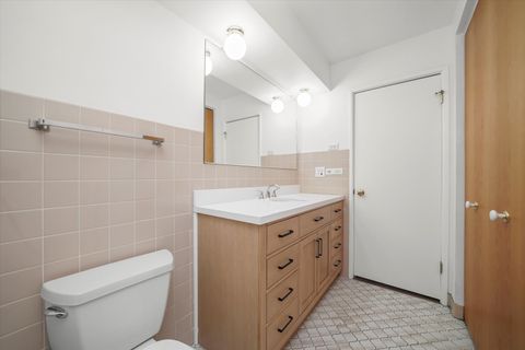Tiny photo for 401 S Grove Avenue #1A, Oak Park, IL 60302 (MLS # 12520807)