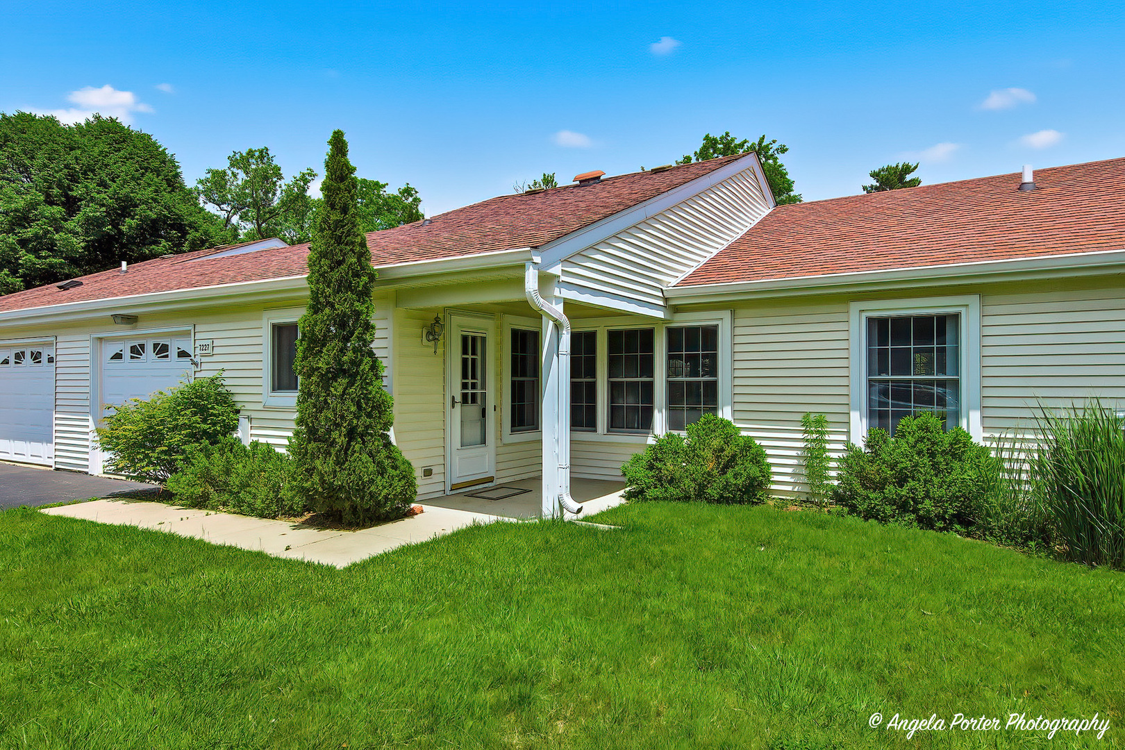 7227 Wheaton Lane 355