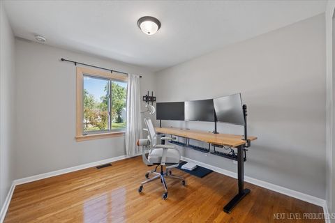 Tiny photo for 3011 Scenicwood Lane, Woodridge, IL 60517 (MLS # 12512554)