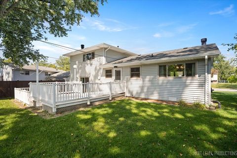Tiny photo for 3011 Scenicwood Lane, Woodridge, IL 60517 (MLS # 12512554)