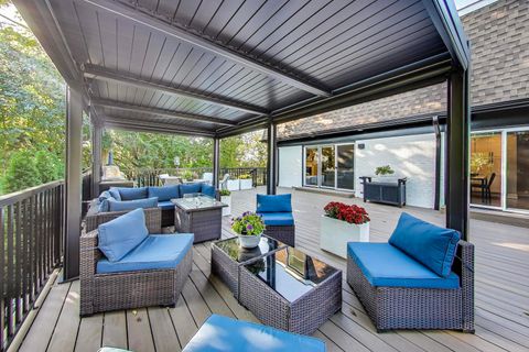 Tiny photo for 4003 Yorkshire Lane, Northbrook, IL 60062 (MLS # 12478414)