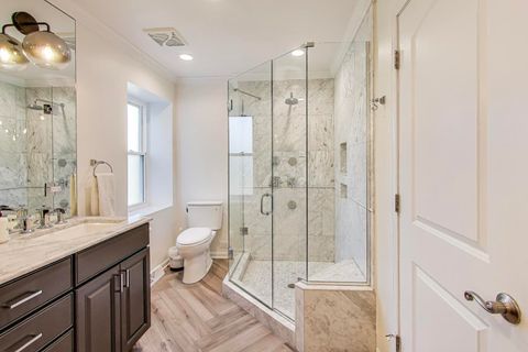 Tiny photo for 4003 Yorkshire Lane, Northbrook, IL 60062 (MLS # 12478414)