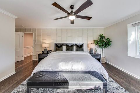 Tiny photo for 4003 Yorkshire Lane, Northbrook, IL 60062 (MLS # 12478414)