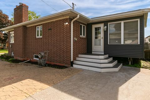 Tiny photo for 105 W Price Street, Eldridge, IA 52748 (MLS # 12640885)