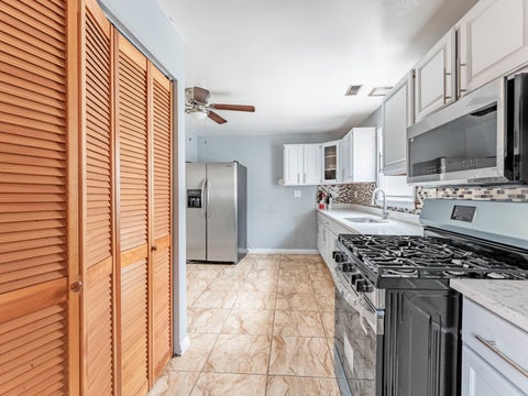 Tiny photo for 14732 Dorchester Avenue, Dolton, IL 60419 (MLS # 12752050)