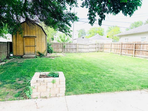 Tiny photo for 810 E Lincoln Street, Hoopeston, IL 60942 (MLS # 12668437)