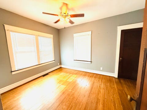 Tiny photo for 810 E Lincoln Street, Hoopeston, IL 60942 (MLS # 12668437)