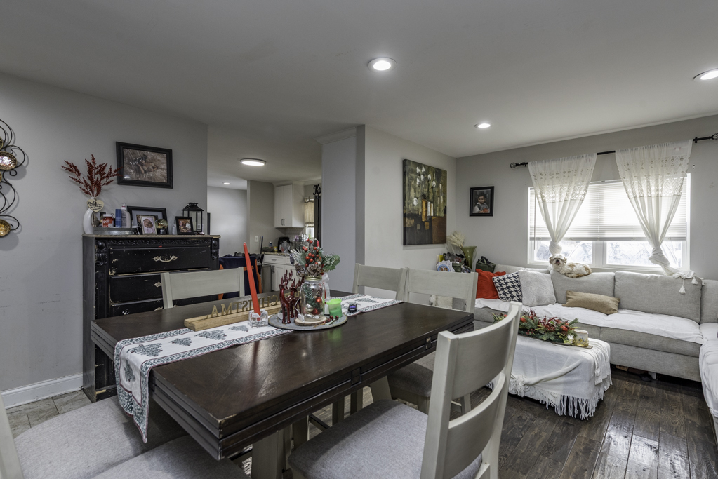 12298 W Paddock Avenue