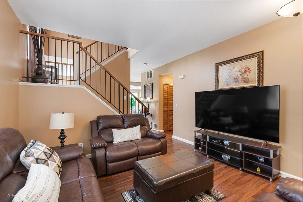 22202 W NIAGARA Trail W