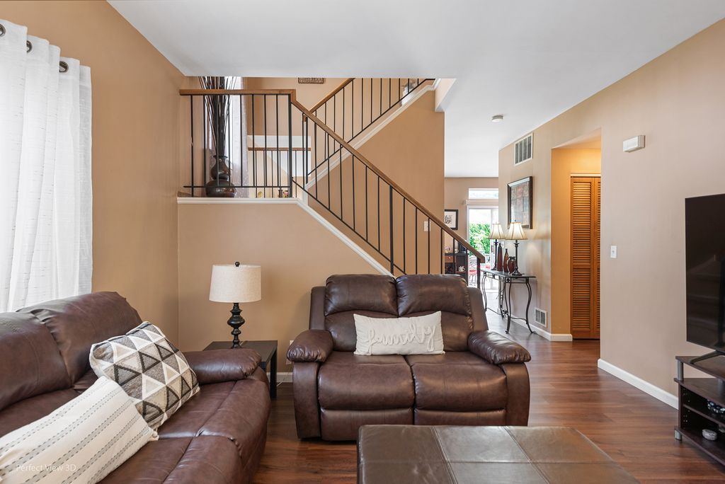 22202 W NIAGARA Trail W