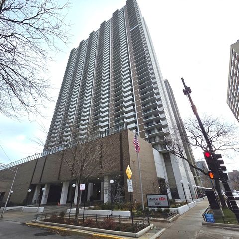 Photo of 6033 N Sheridan Road #35F, Chicago, IL 60660 (MLS # 12524805)
