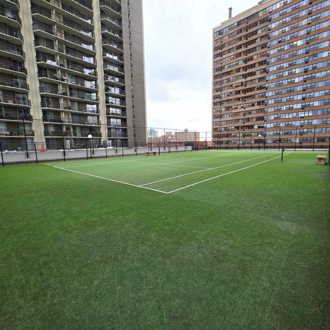 Tiny photo for 6033 N Sheridan Road #35F, Chicago, IL 60660 (MLS # 12524805)