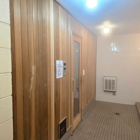 Tiny photo for 6033 N Sheridan Road #35F, Chicago, IL 60660 (MLS # 12524805)