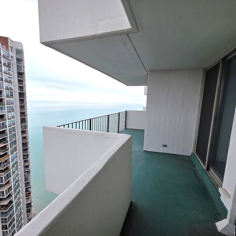 Tiny photo for 6033 N Sheridan Road #35F, Chicago, IL 60660 (MLS # 12524805)