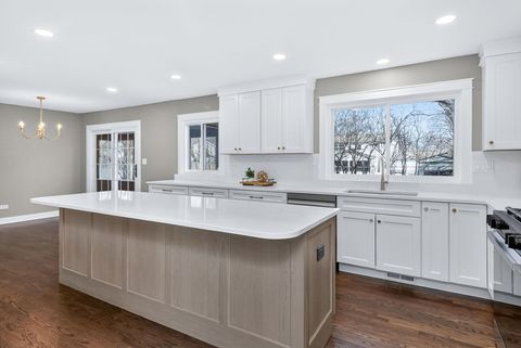 Tiny photo for 4003 Cumnor Road, Downers Grove, IL 60515 (MLS # 12564133)