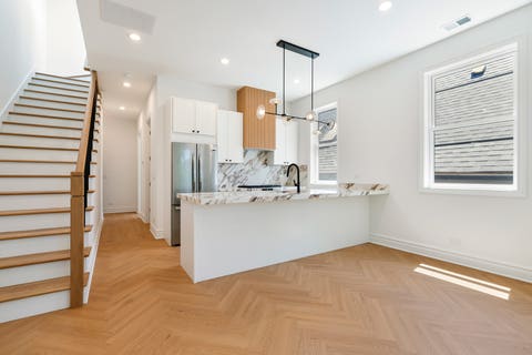 Tiny photo for 3329 N Whipple Street #3, Chicago, IL 60618 (MLS # 12698520)
