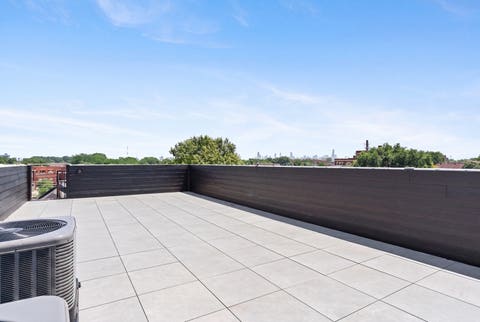 Tiny photo for 3329 N Whipple Street #3, Chicago, IL 60618 (MLS # 12698520)