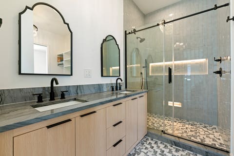 Tiny photo for 3329 N Whipple Street #3, Chicago, IL 60618 (MLS # 12698520)