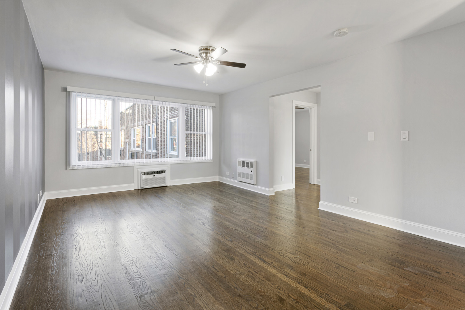 7634 N Eastlake Terrace 3S