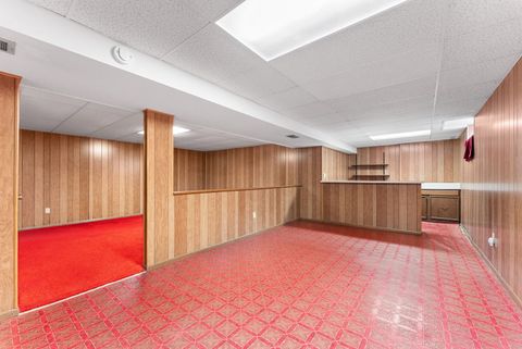 Tiny photo for 1321 Terrace Park Drive, Bettendorf, IA 52722 (MLS # 12609509)