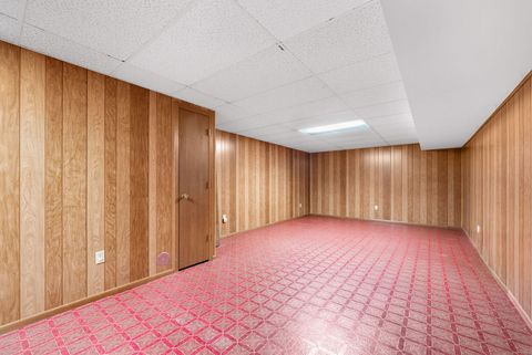 Tiny photo for 1321 Terrace Park Drive, Bettendorf, IA 52722 (MLS # 12609509)