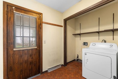 Tiny photo for 1321 Terrace Park Drive, Bettendorf, IA 52722 (MLS # 12609509)