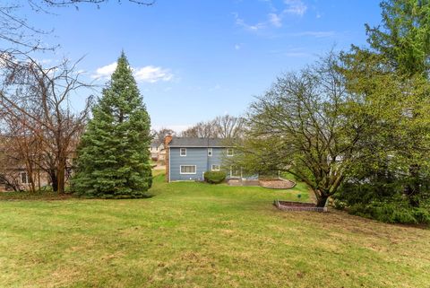 Tiny photo for 1321 Terrace Park Drive, Bettendorf, IA 52722 (MLS # 12609509)