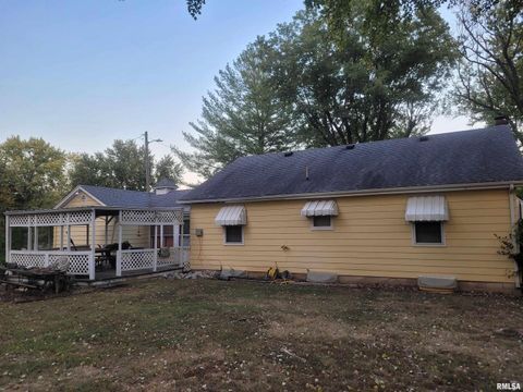 Tiny photo for 17315 N Old Salem Lane, Mt Vernon, IL 62864 (MLS # EB460154)