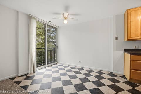 Tiny photo for 1833 Four Lakes Avenue #3M, Lisle, IL 60532 (MLS # 12673348)