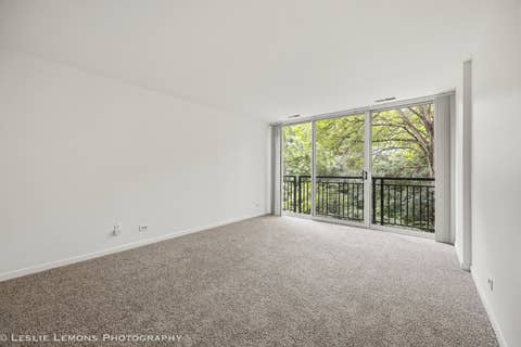 Tiny photo for 1833 Four Lakes Avenue #3M, Lisle, IL 60532 (MLS # 12673348)