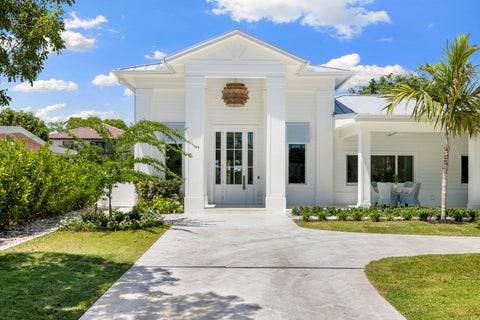 Tiny photo for 757 Broad Court S, Naples, FL 34102 (MLS # 12760495)