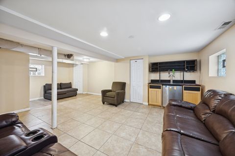 Tiny photo for 2224 N 75th Court, Elmwood Park, IL 60707 (MLS # 12487334)