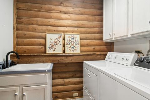 Tiny photo for 200 Wildwood Lane, Fox River Grove, IL 60021 (MLS # 12625329)