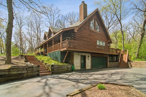 Tiny photo for 200 Wildwood Lane, Fox River Grove, IL 60021 (MLS # 12625329)