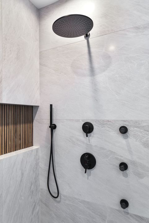 Tiny photo for 4246 N Kimball Avenue, Chicago, IL 60618 (MLS # 12521402)