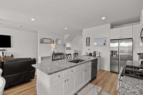 Tiny photo for 1016 Gillespie Lane, Yorkville, IL 60560 (MLS # 12551743)