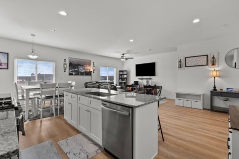 Tiny photo for 1016 Gillespie Lane, Yorkville, IL 60560 (MLS # 12551743)